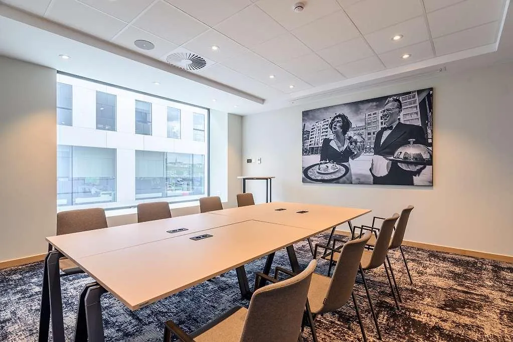 Radisson Hotel Antwerp Berchem 4*,  Belgia