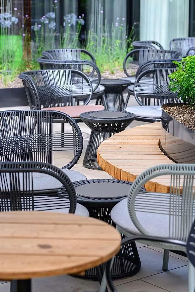 ****  Radisson Hotel Antwerp Berchem Belgia